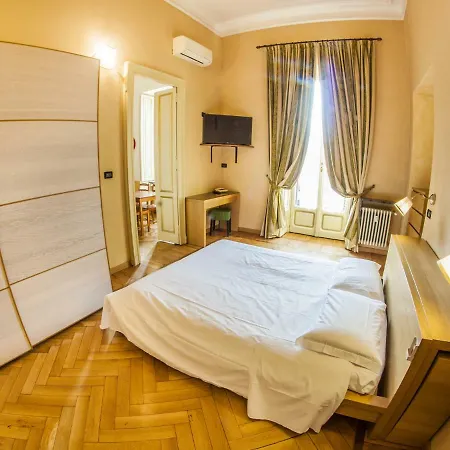 Monolocali Mansardati Centro Angolo Cottura Su Richiesta Apartment