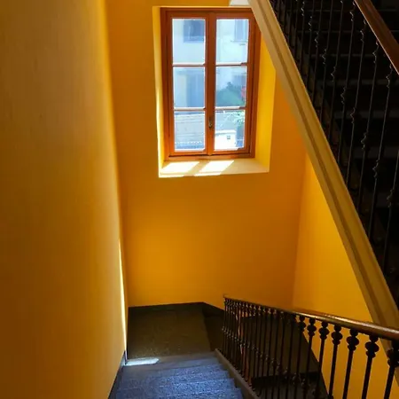 Apartment Monolocali Mansardati Centro Angolo Cottura Su Richiesta *